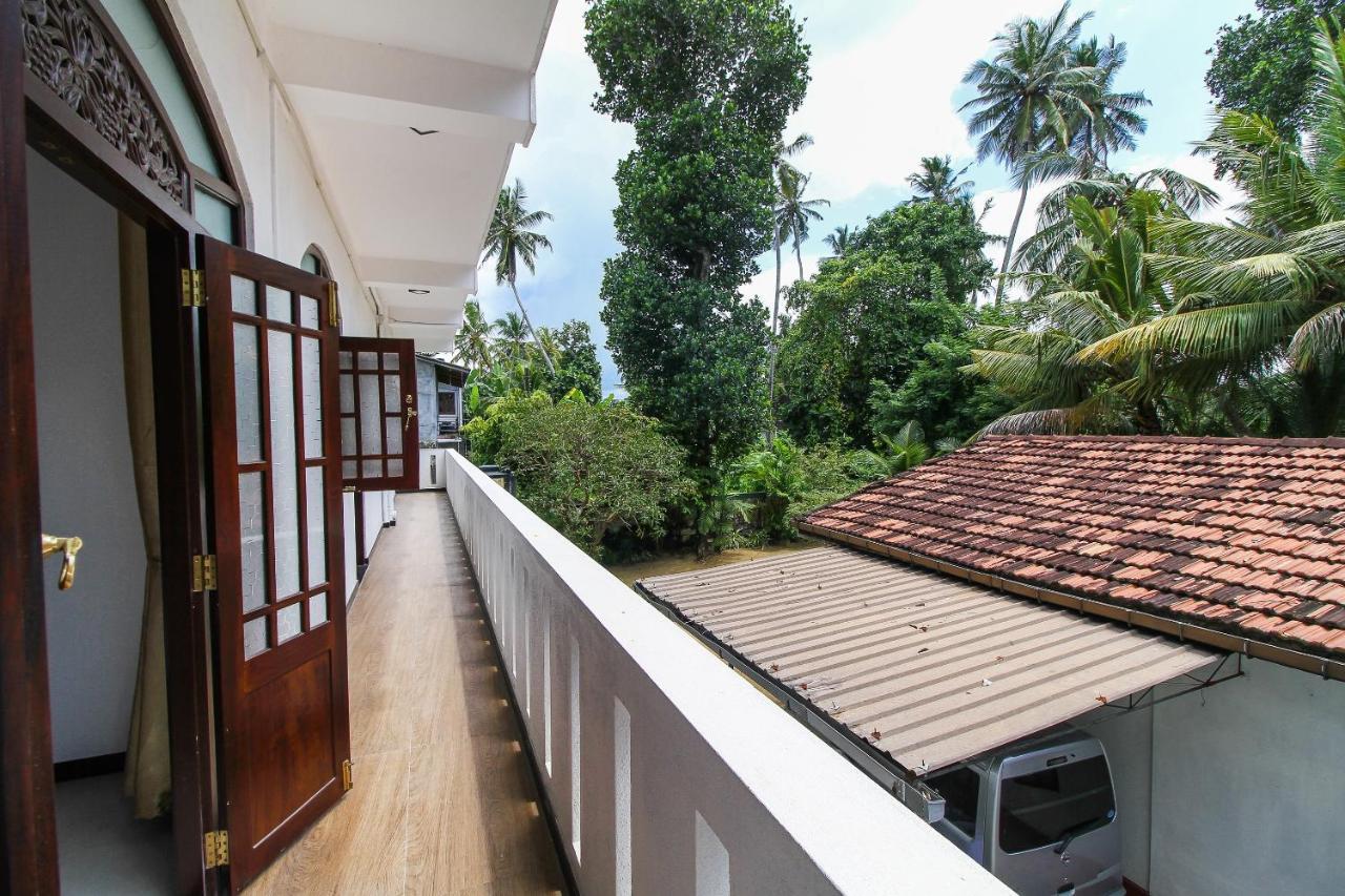Royal Rich Villa Ambalangoda  Buitenkant foto