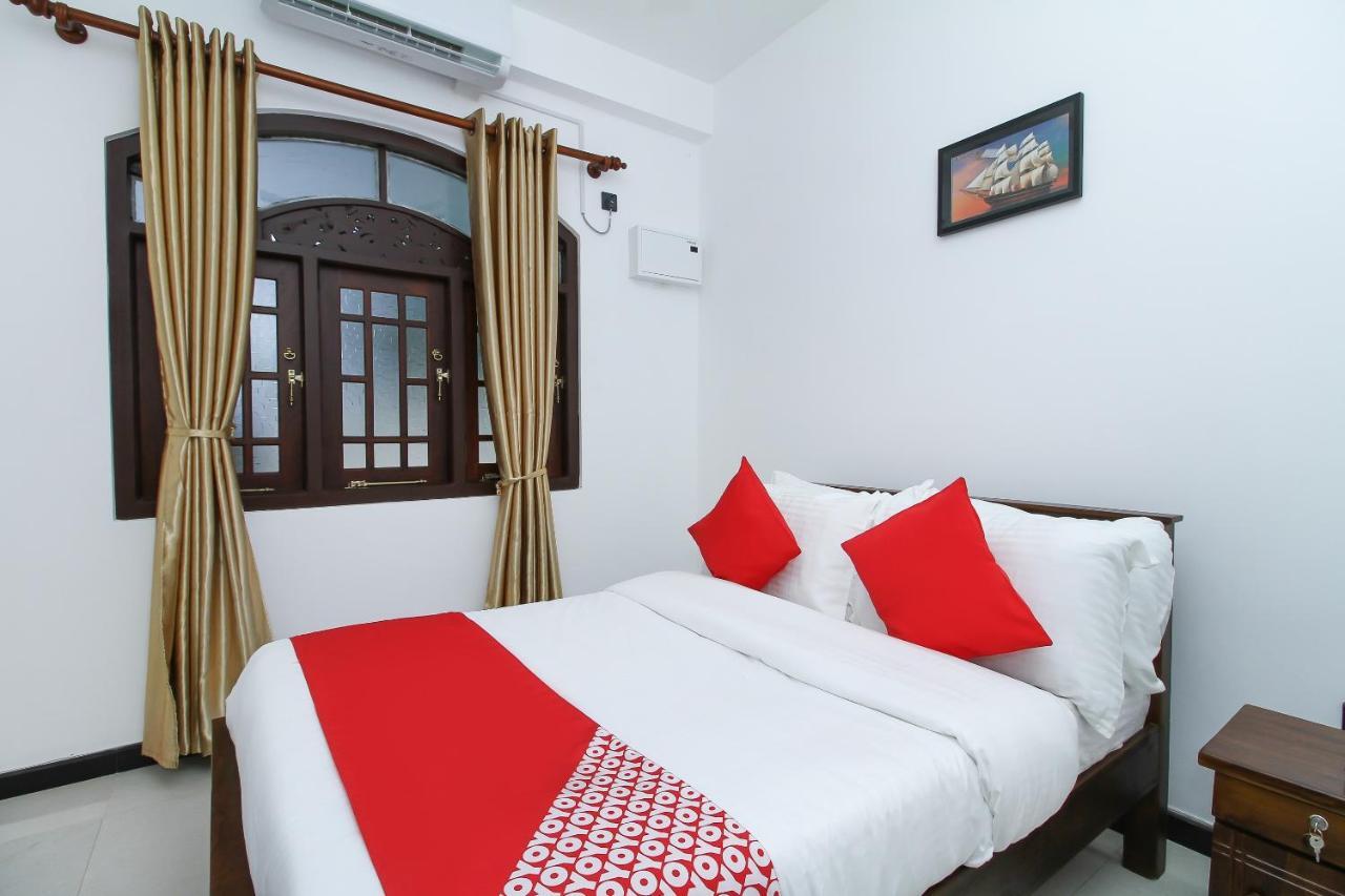 Royal Rich Villa Ambalangoda  Buitenkant foto