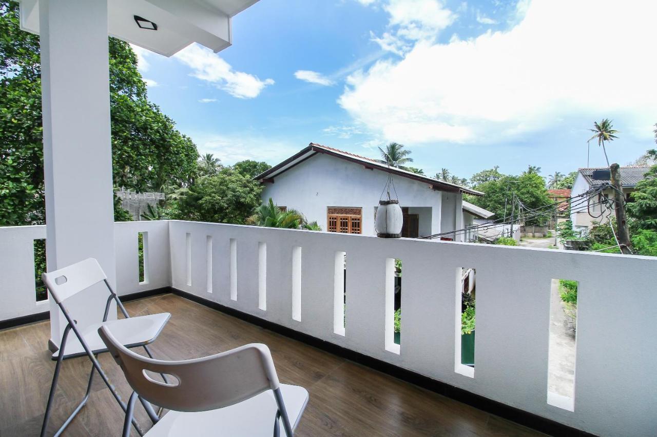 Royal Rich Villa Ambalangoda  Buitenkant foto